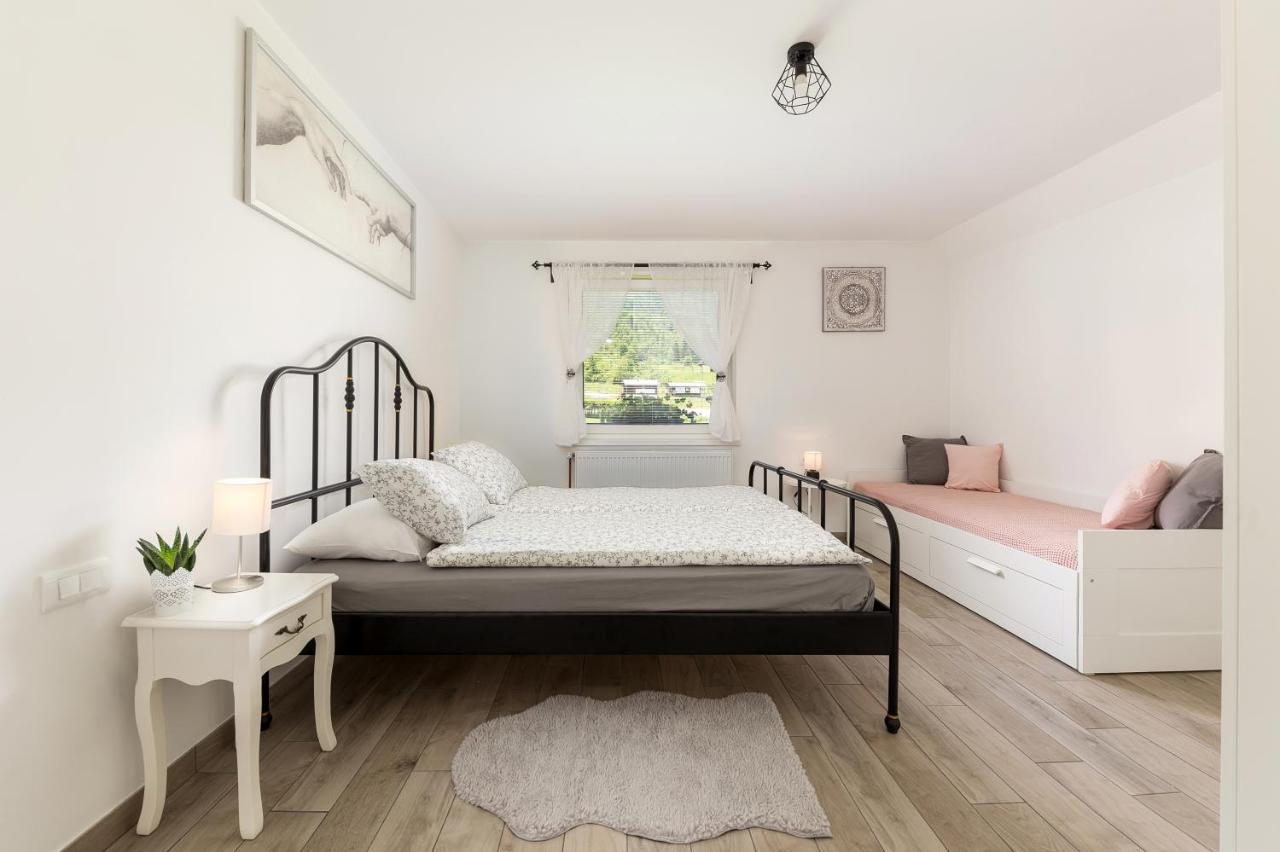 Pod Koblo Bohinj Apartments Kültér fotó