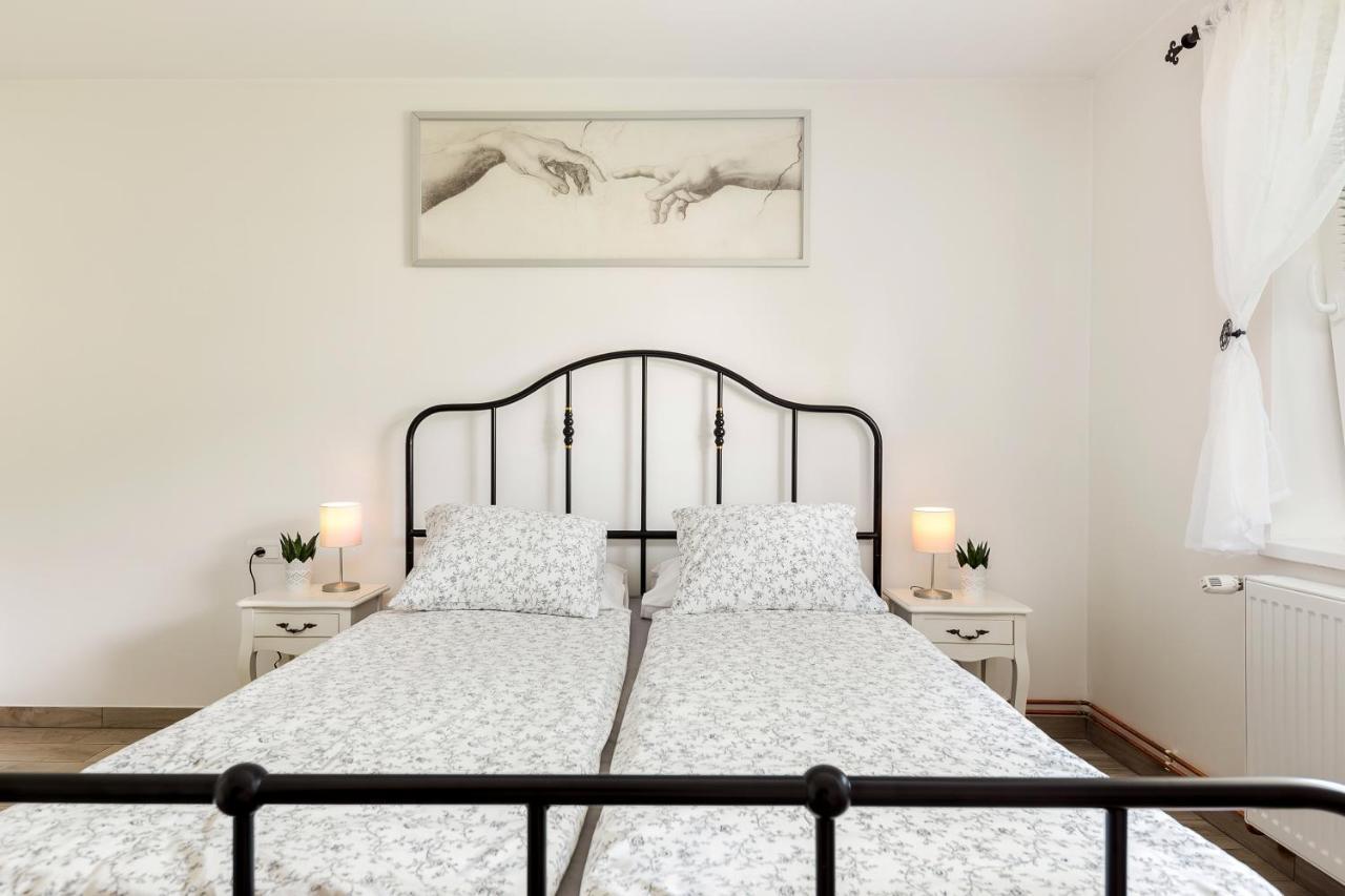 Pod Koblo Bohinj Apartments Kültér fotó