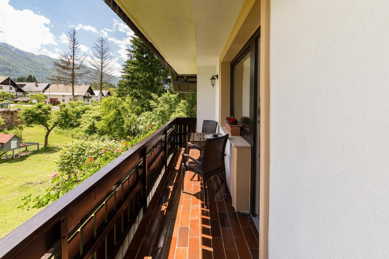 Pod Koblo Bohinj Apartments Kültér fotó