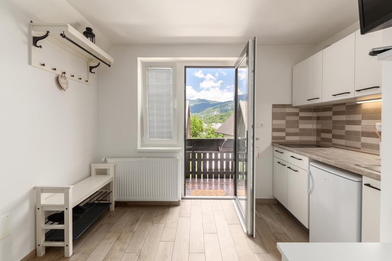 Pod Koblo Bohinj Apartments Kültér fotó