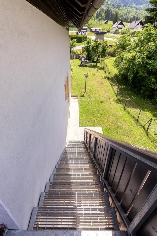 Pod Koblo Bohinj Apartments Kültér fotó